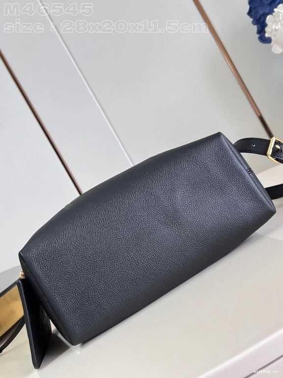 WIS Bundle-28*20*11.5CM VUITTON LOUIS Summer 0719